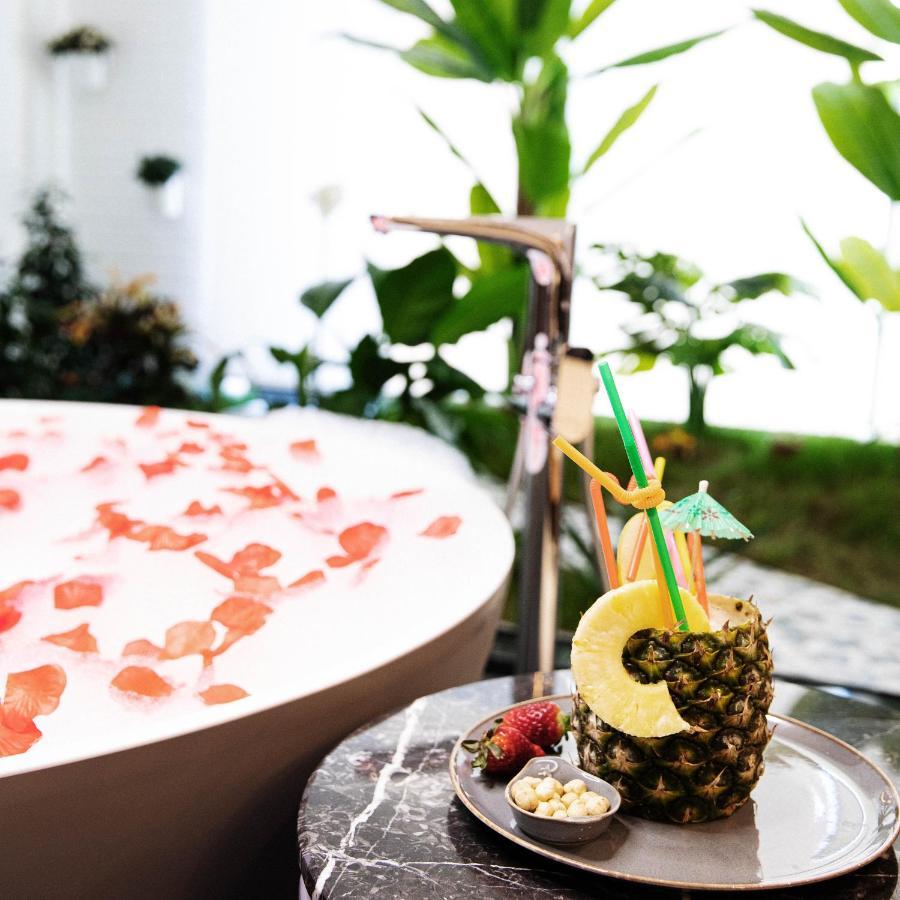 Armada Villa Hotel Zabrat Bagian luar foto