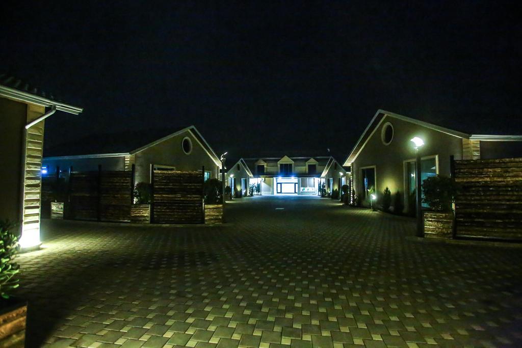 Armada Villa Hotel Zabrat Bagian luar foto