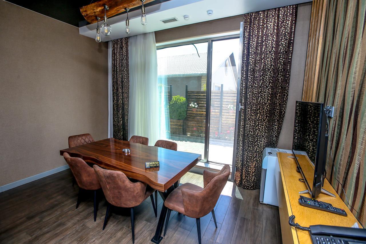 Armada Villa Hotel Zabrat Bagian luar foto