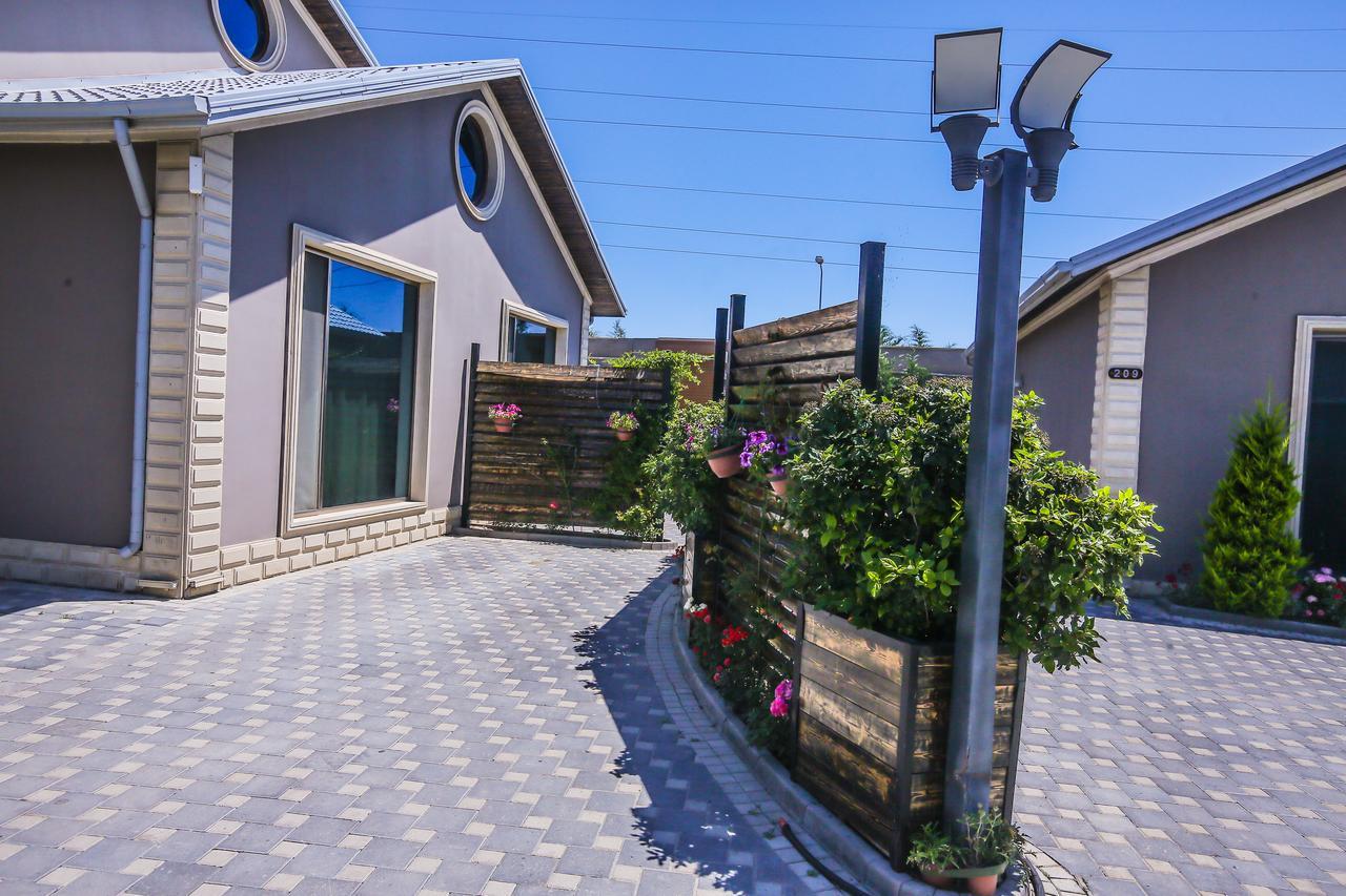 Armada Villa Hotel Zabrat Bagian luar foto