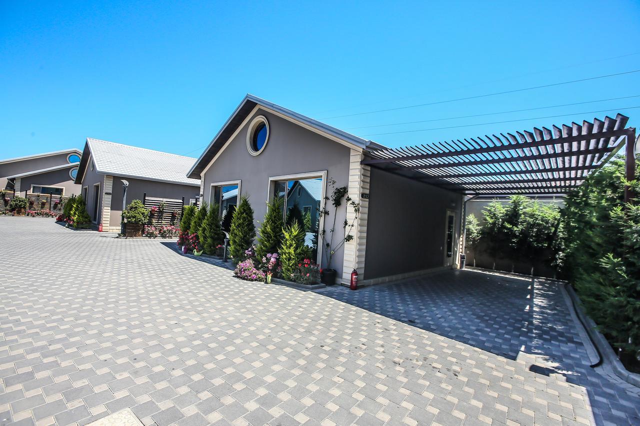 Armada Villa Hotel Zabrat Bagian luar foto